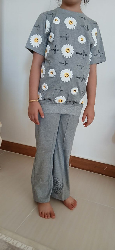 لباس کودک دخترانه، ست تابستانی بچگانه، لباس راحتی بچه، لباس شیک بچه، ست تیشرت شلوار نوزاد، لباس دخترانه طرح گل، خرید اینترنتی لباس کودک، فروشگاه لباس بچه در مهاباد