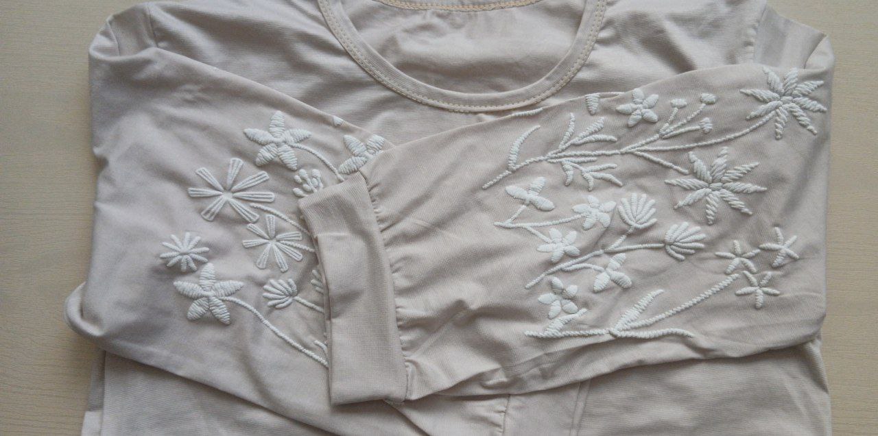 تیشرت آستین سه ربع گلدار  شیری