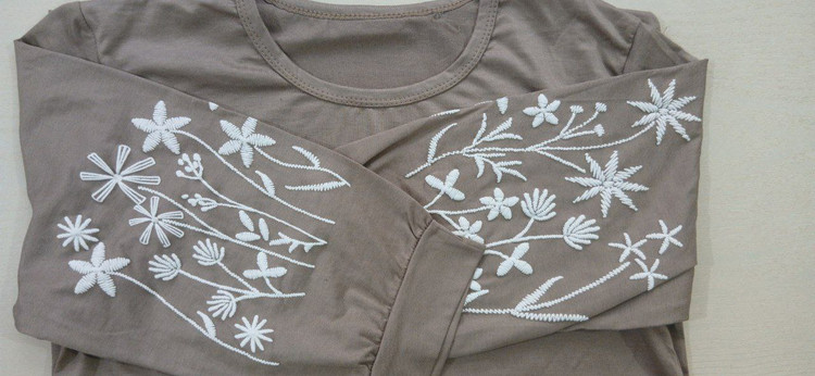 تیشرت آستین سه ربع گلدار نسکافه ای